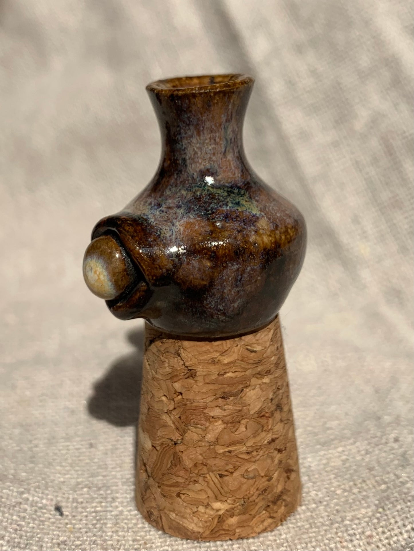 Miniature vase with eye